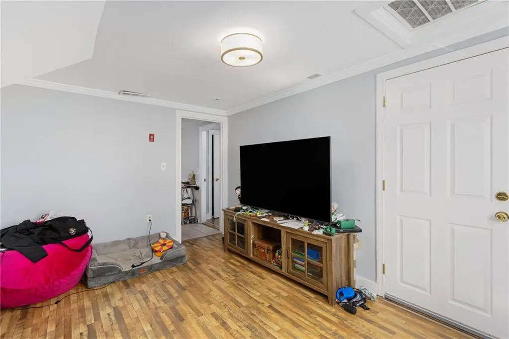 90 Pleasant Street Providence RI 02906