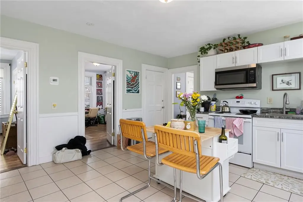 90 Pleasant Street Providence RI 02906