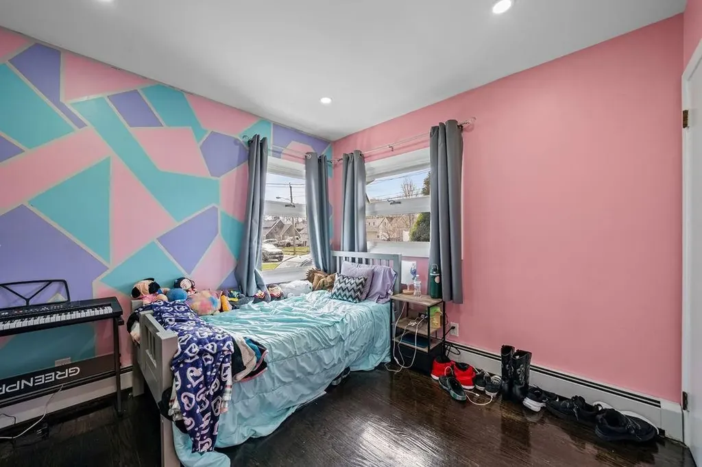 19 South Long Street Johnston RI 02919