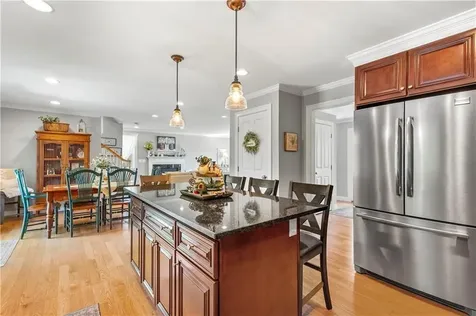 14 Evelyn Way Seekonk MA 02771