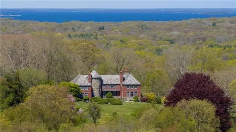 2180 Tower Hill Road North Kingstown RI 02874