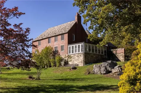 2180 Tower Hill Road North Kingstown RI 02874