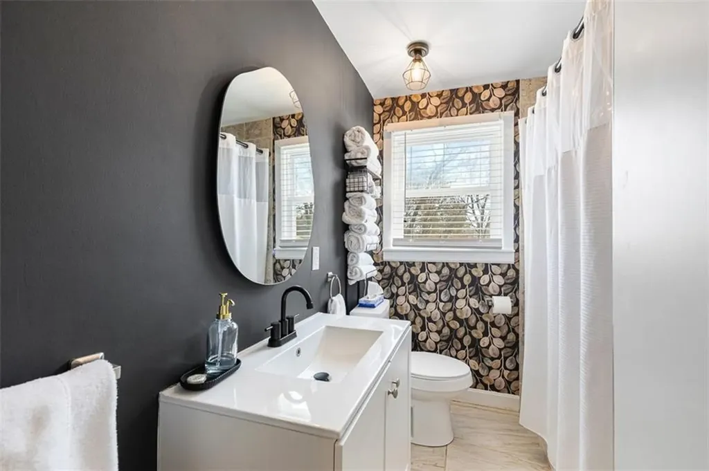 79 Archer Street Pawtucket RI 02861