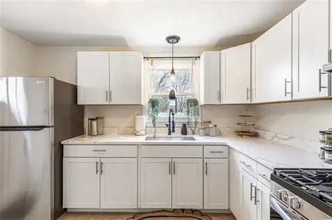 79 Archer Street Pawtucket RI 02861