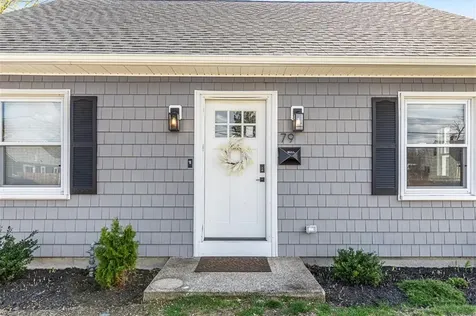 79 Archer Street Pawtucket RI 02861