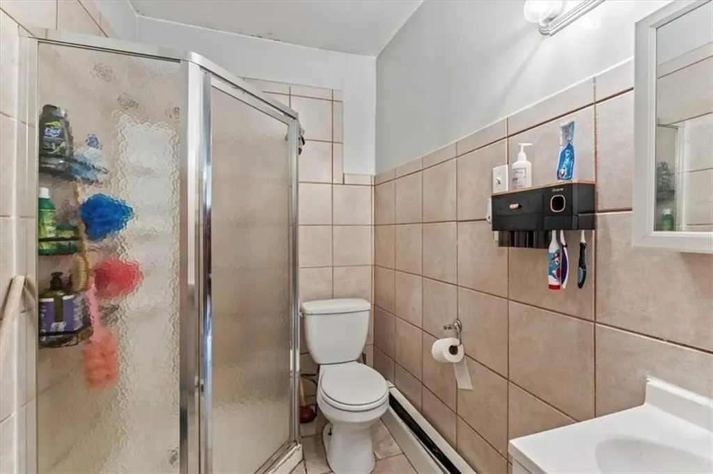 144 Camden Avenue Providence RI 02908