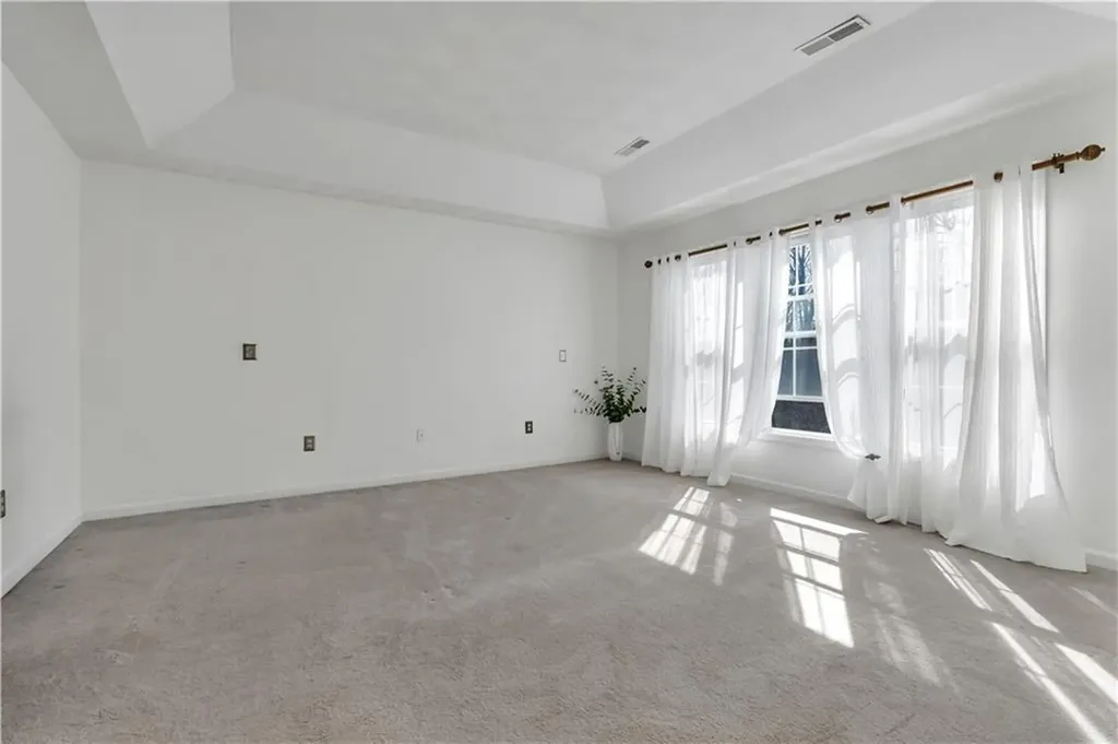 105 Castle Rocks Road Warwick RI 02886