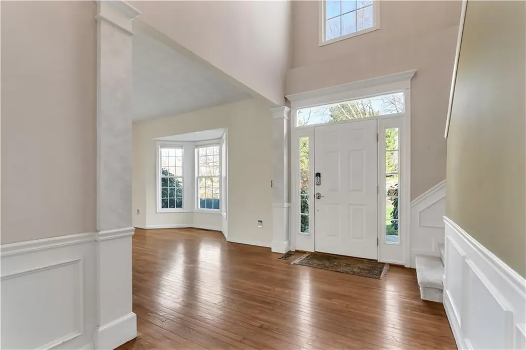 105 Castle Rocks Road Warwick RI 02886