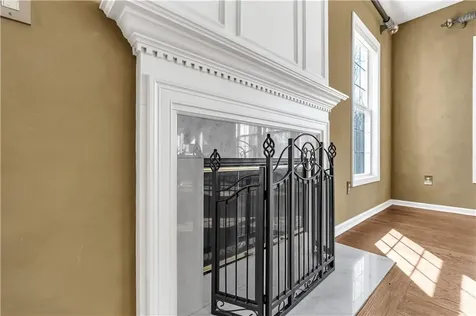 105 Castle Rocks Road Warwick RI 02886