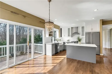 105 Castle Rocks Road Warwick RI 02886
