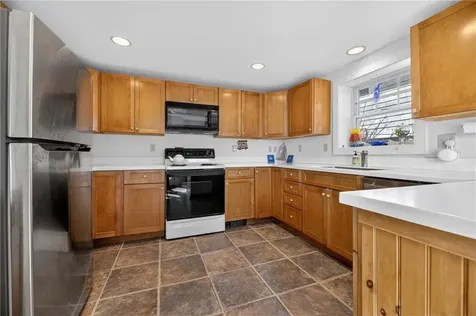 68 Rossini Road Westerly RI 02891