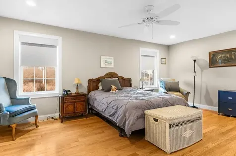 16 Bailey Brook Court Middletown RI 02842