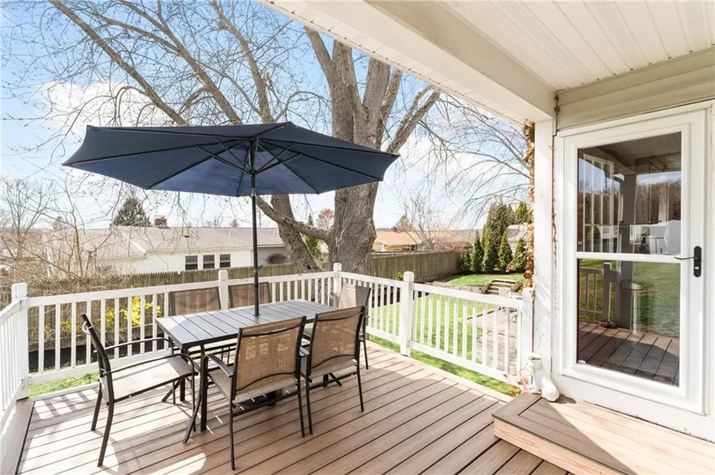 15 Green Street Cumberland RI 02864