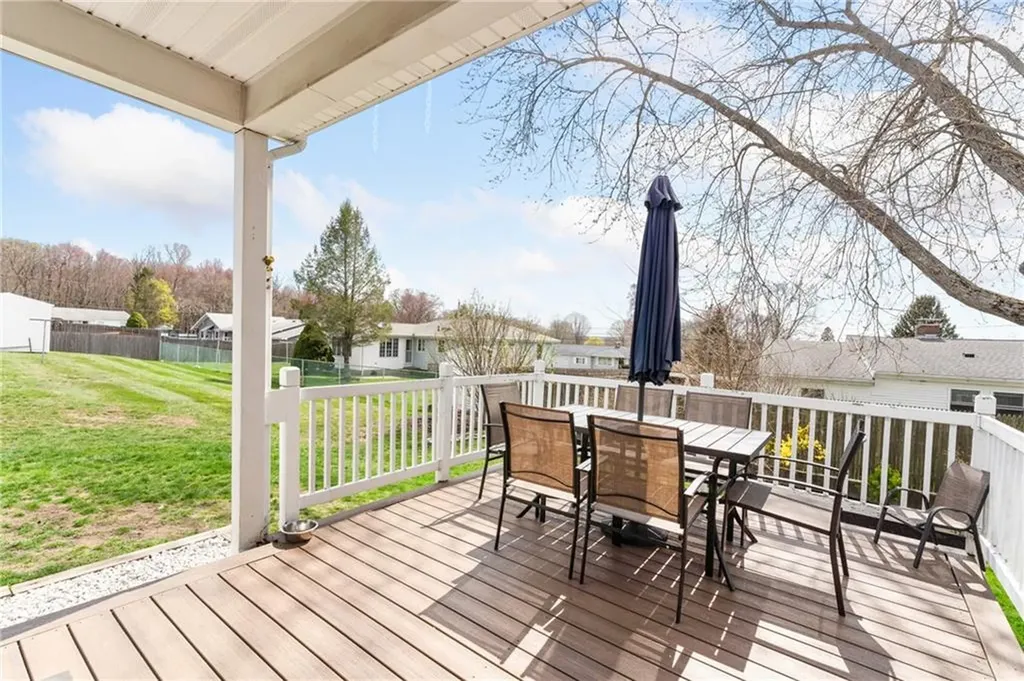 15 Green Street Cumberland RI 02864