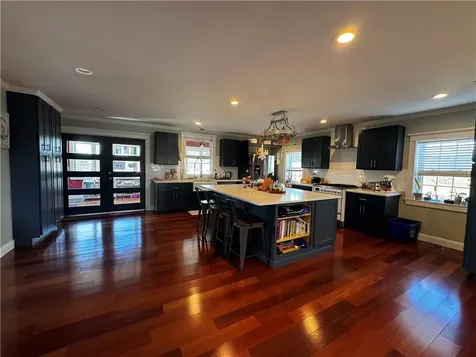 73 Dye Hill Road Hopkinton RI 02832