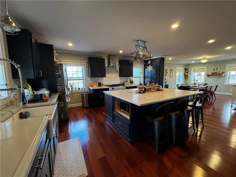 73 Dye Hill Road Hopkinton RI 02832