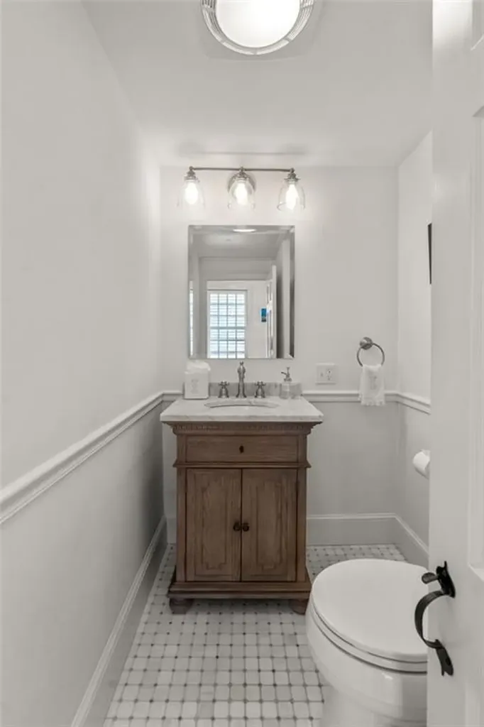 30 Thames Street Newport RI 02840