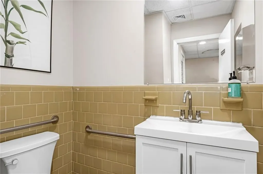 501 Angell Street Providence RI 02906