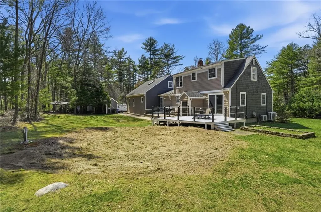6 Highland Trail Richmond RI 02832