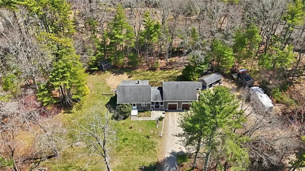 6 Highland Trail Richmond RI 02832