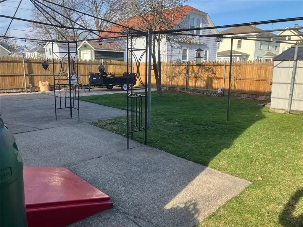 45 Perrin Avenue Pawtucket RI 02861