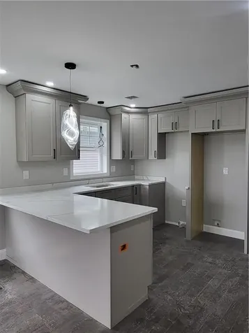 731 Potters Avenue Providence RI 02907