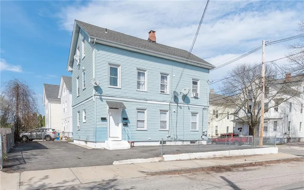 46 Lincoln Avenue Cranston RI 02920