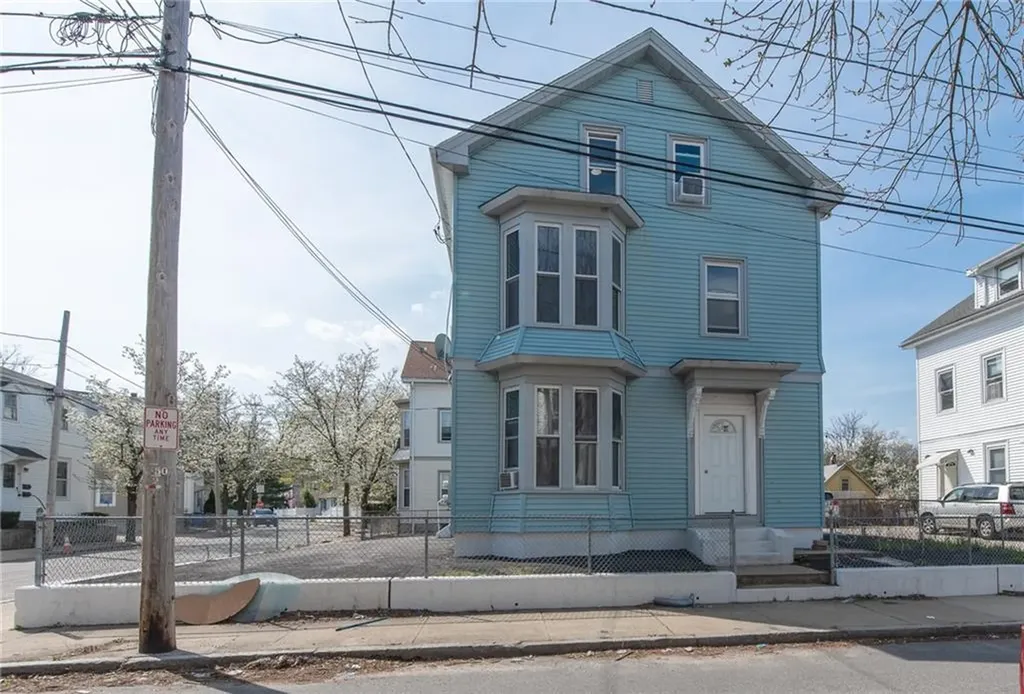 46 Lincoln Avenue Cranston RI 02920
