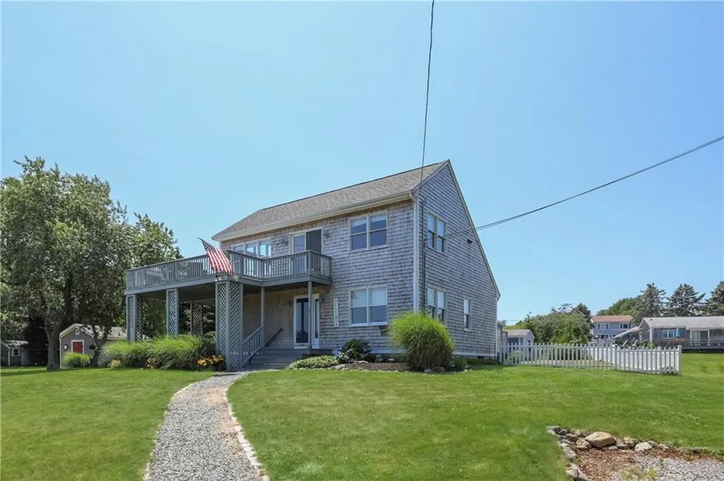 35 Wild Cherry Drive Little Compton RI 02837
