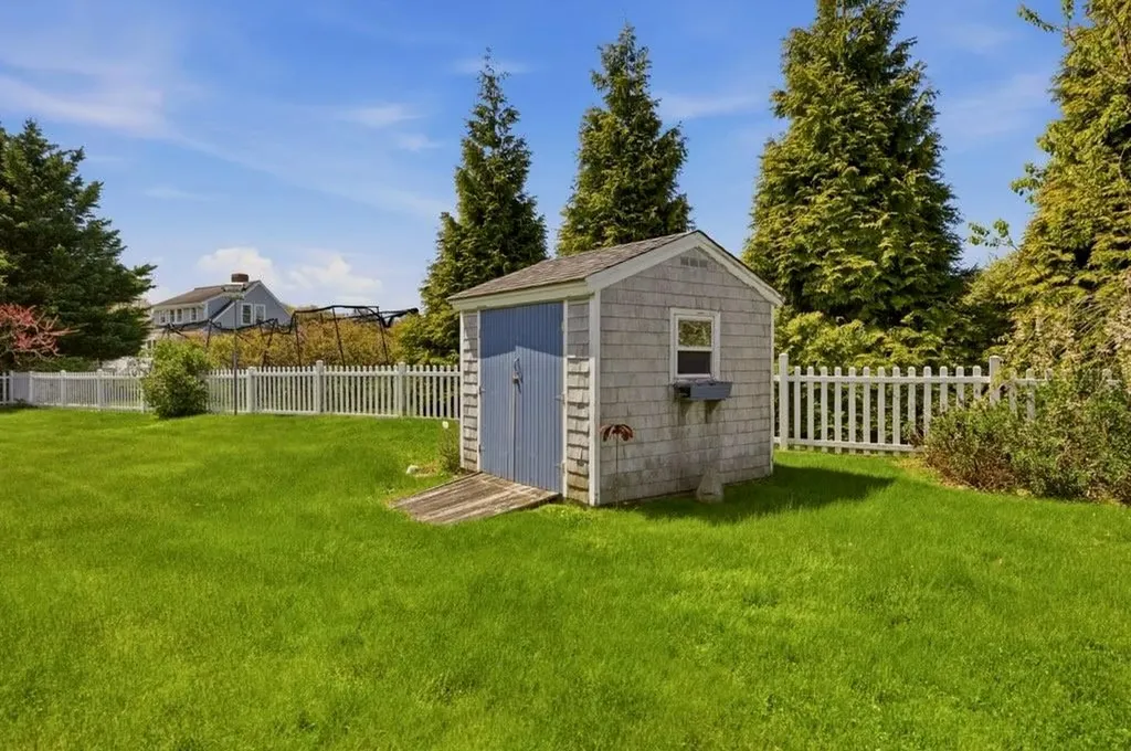 35 Wild Cherry Drive Little Compton RI 02837