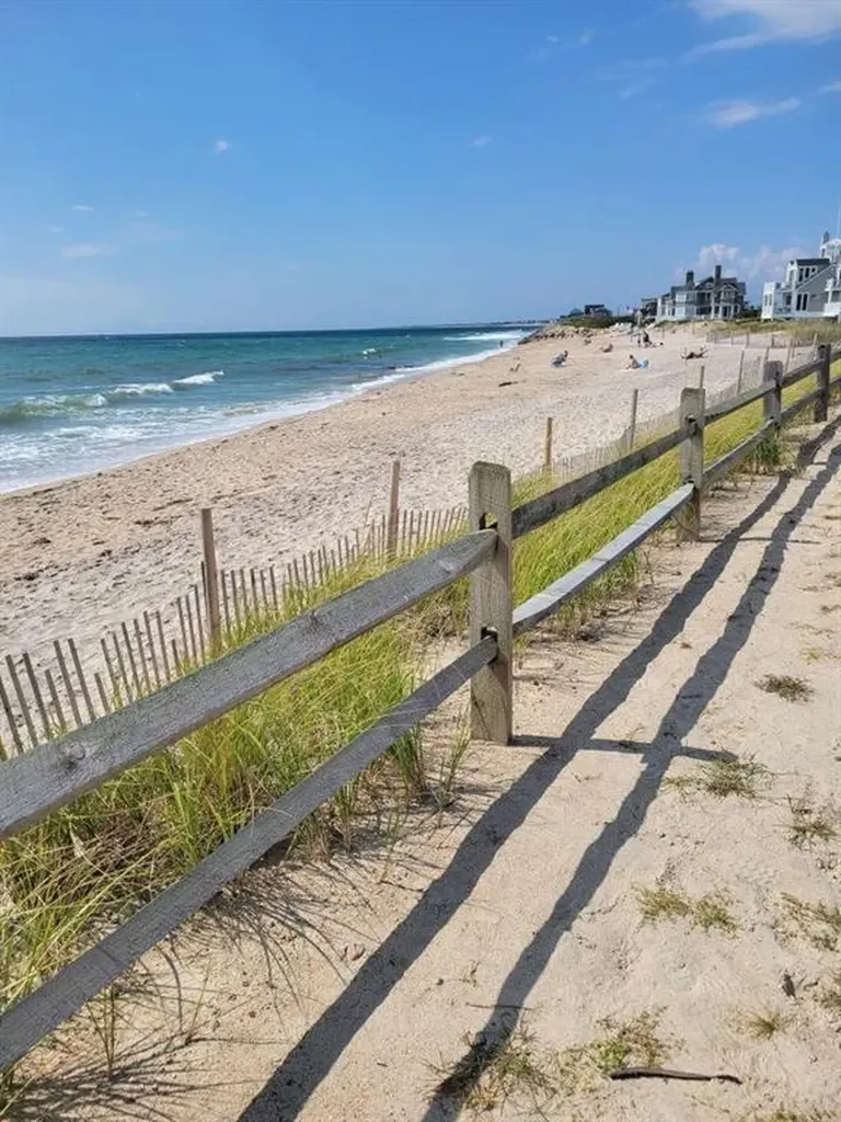 137 Rosebriar Avenue South Kingstown RI 02879