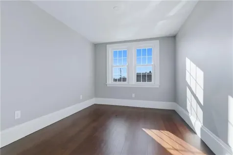 220 Vincent Avenue East Providence RI 02914