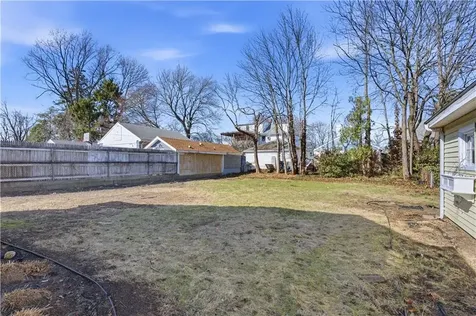 220 Vincent Avenue East Providence RI 02914