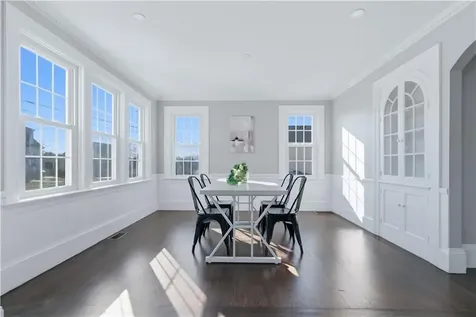 220 Vincent Avenue East Providence RI 02914