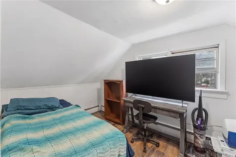 171 Canfield Avenue Warwick RI 02889