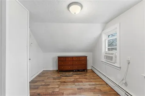 171 Canfield Avenue Warwick RI 02889