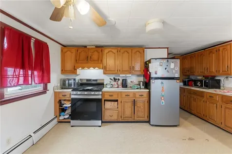 171 Canfield Avenue Warwick RI 02889