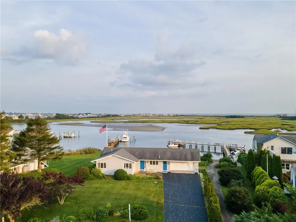 30 Dory Court South Kingstown RI 02879