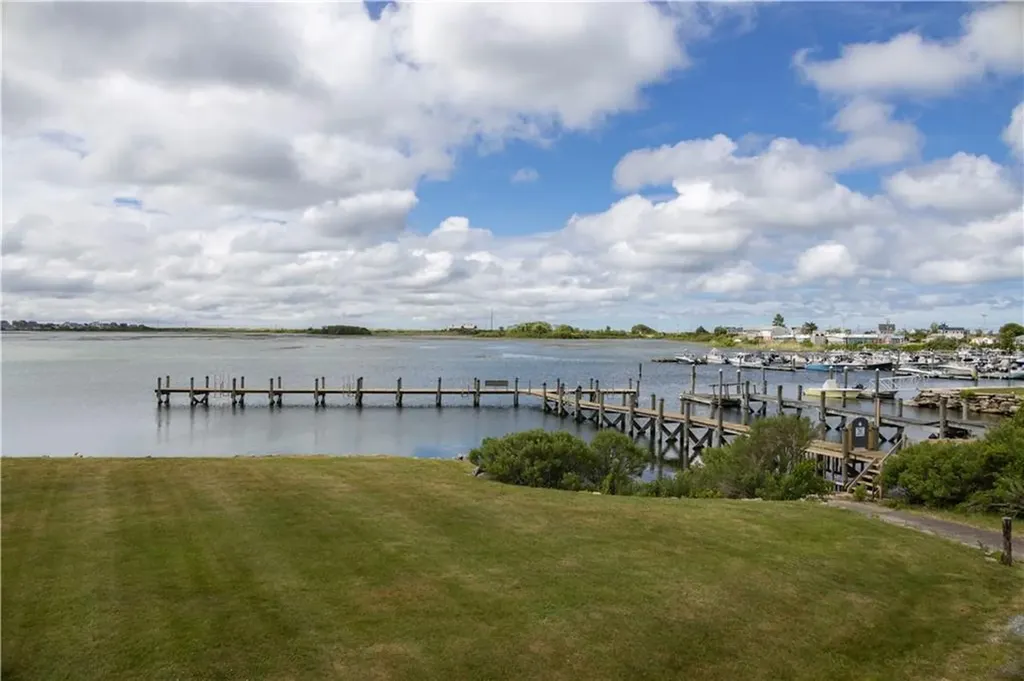 30 Dory Court South Kingstown RI 02879