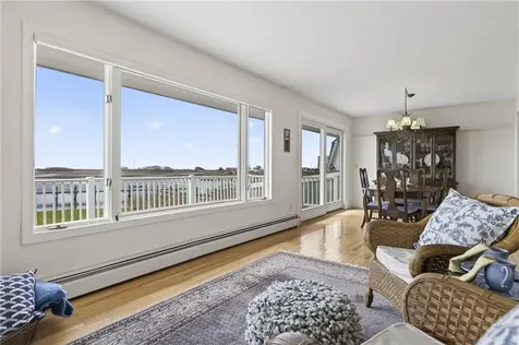 30 Dory Court South Kingstown RI 02879
