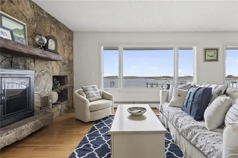 30 Dory Court South Kingstown RI 02879