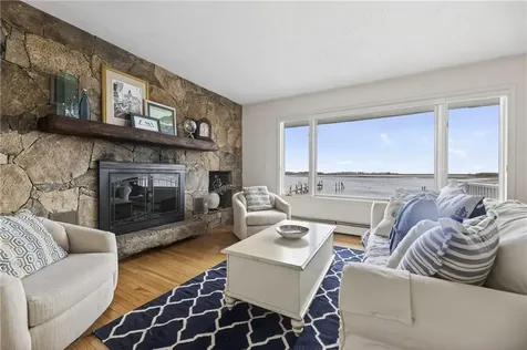 30 Dory Court South Kingstown RI 02879