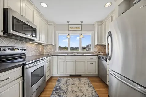 30 Dory Court South Kingstown RI 02879