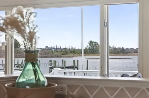 30 Dory Court South Kingstown RI 02879