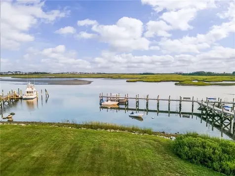 30 Dory Court South Kingstown RI 02879