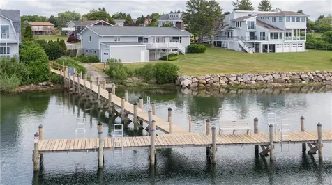 30 Dory Court South Kingstown RI 02879