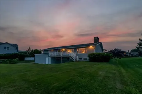 30 Dory Court South Kingstown RI 02879
