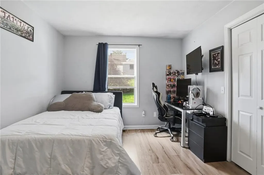 76 Myra Street Providence RI 02909