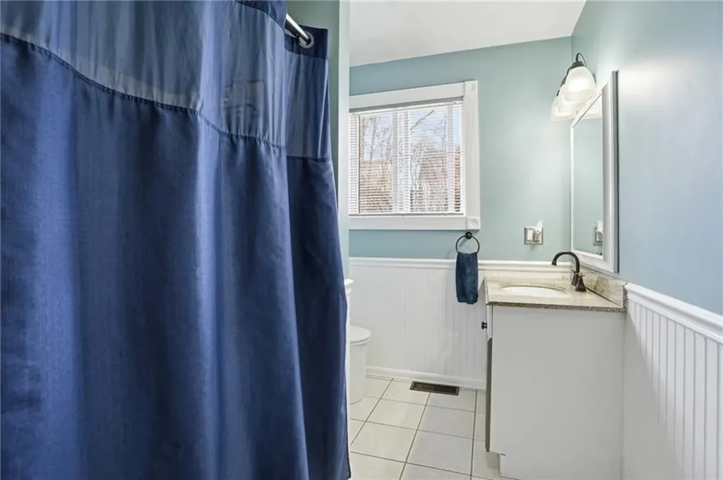 76 Myra Street Providence RI 02909