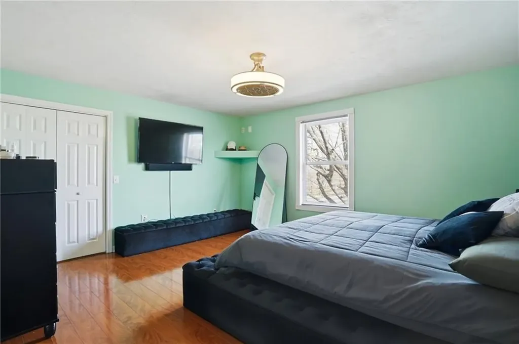 76 Myra Street Providence RI 02909